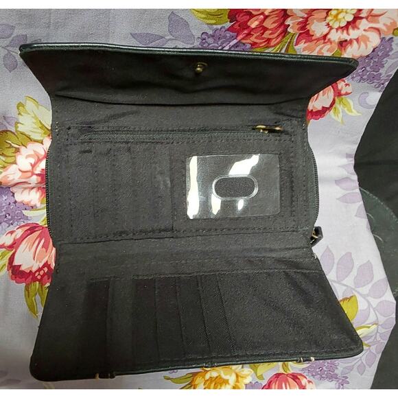 BOC Born Concepts Raymere Wallet in Black - Picture 3 of 7